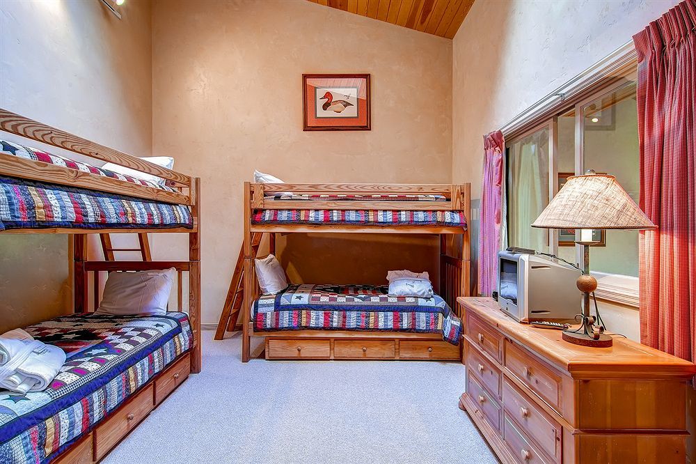 Borders Lodge By East West Hospitality Бивер-Крик Экстерьер фото